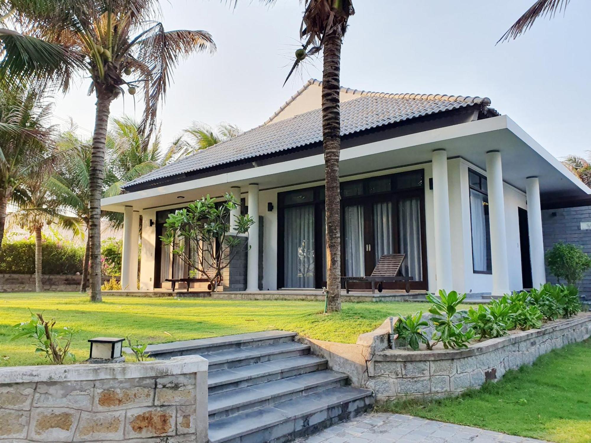 Starlight Villa Beach Resort & Spa Phan Thiet Exterior foto