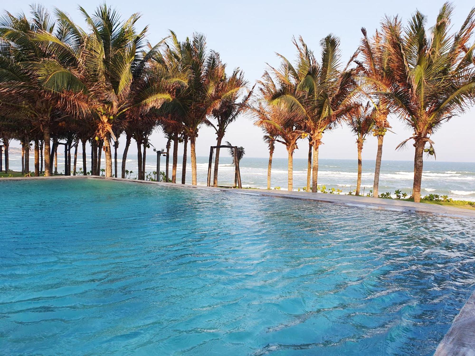 Starlight Villa Beach Resort & Spa Phan Thiet Exterior foto