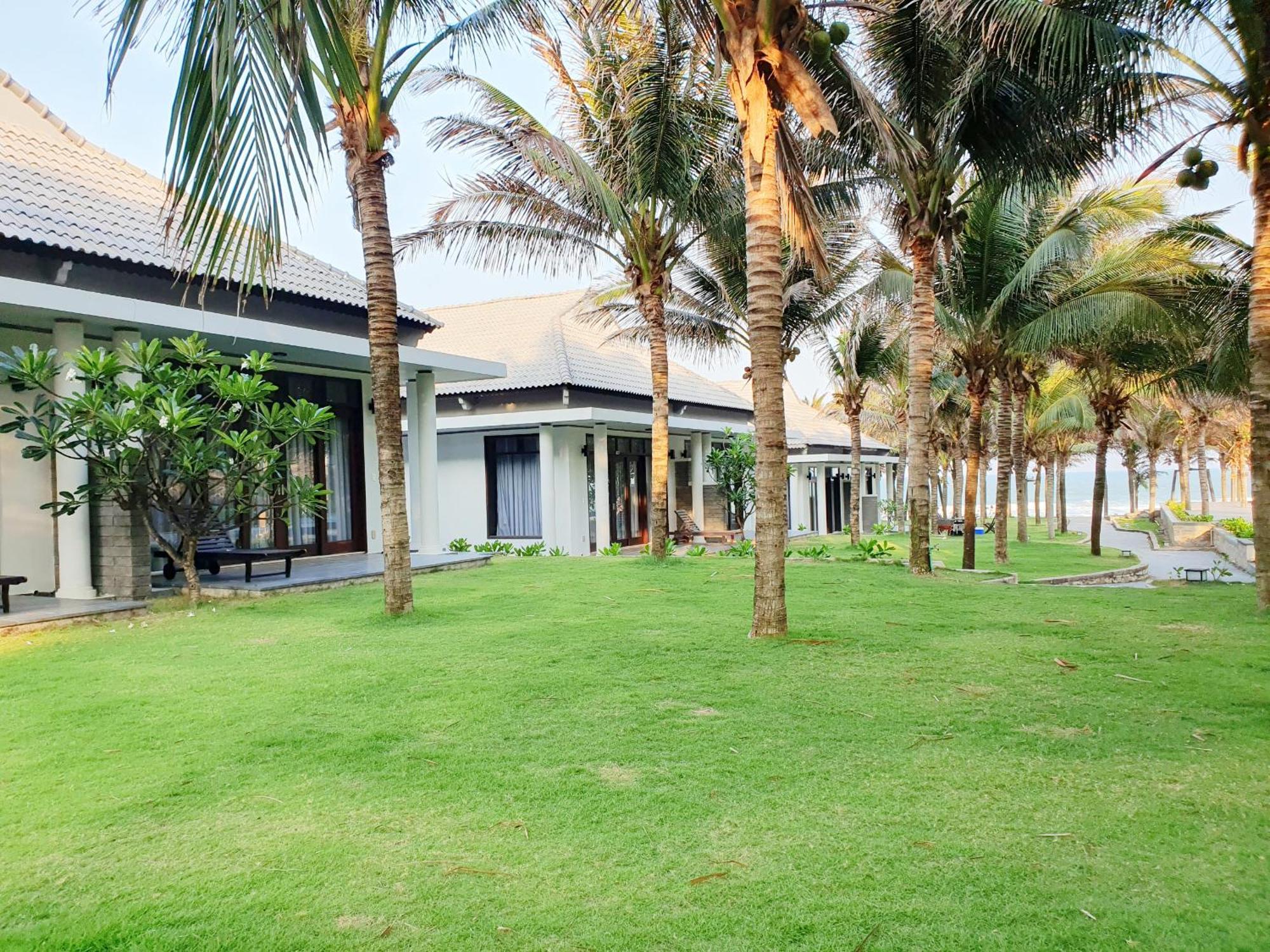 Starlight Villa Beach Resort & Spa Phan Thiet Exterior foto
