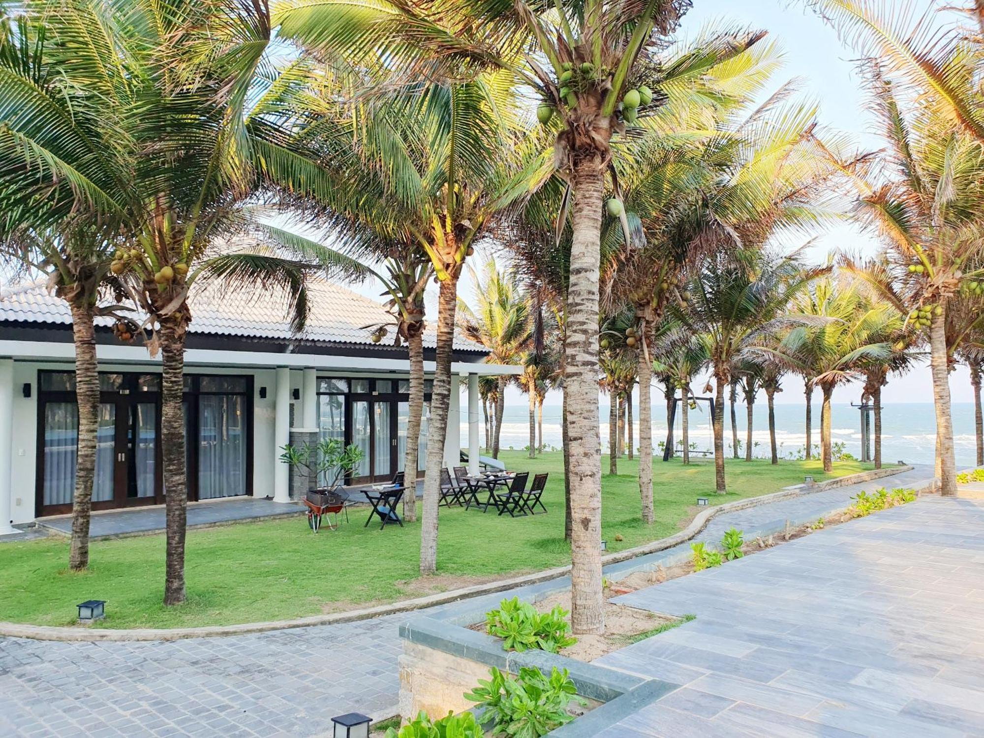 Starlight Villa Beach Resort & Spa Phan Thiet Exterior foto
