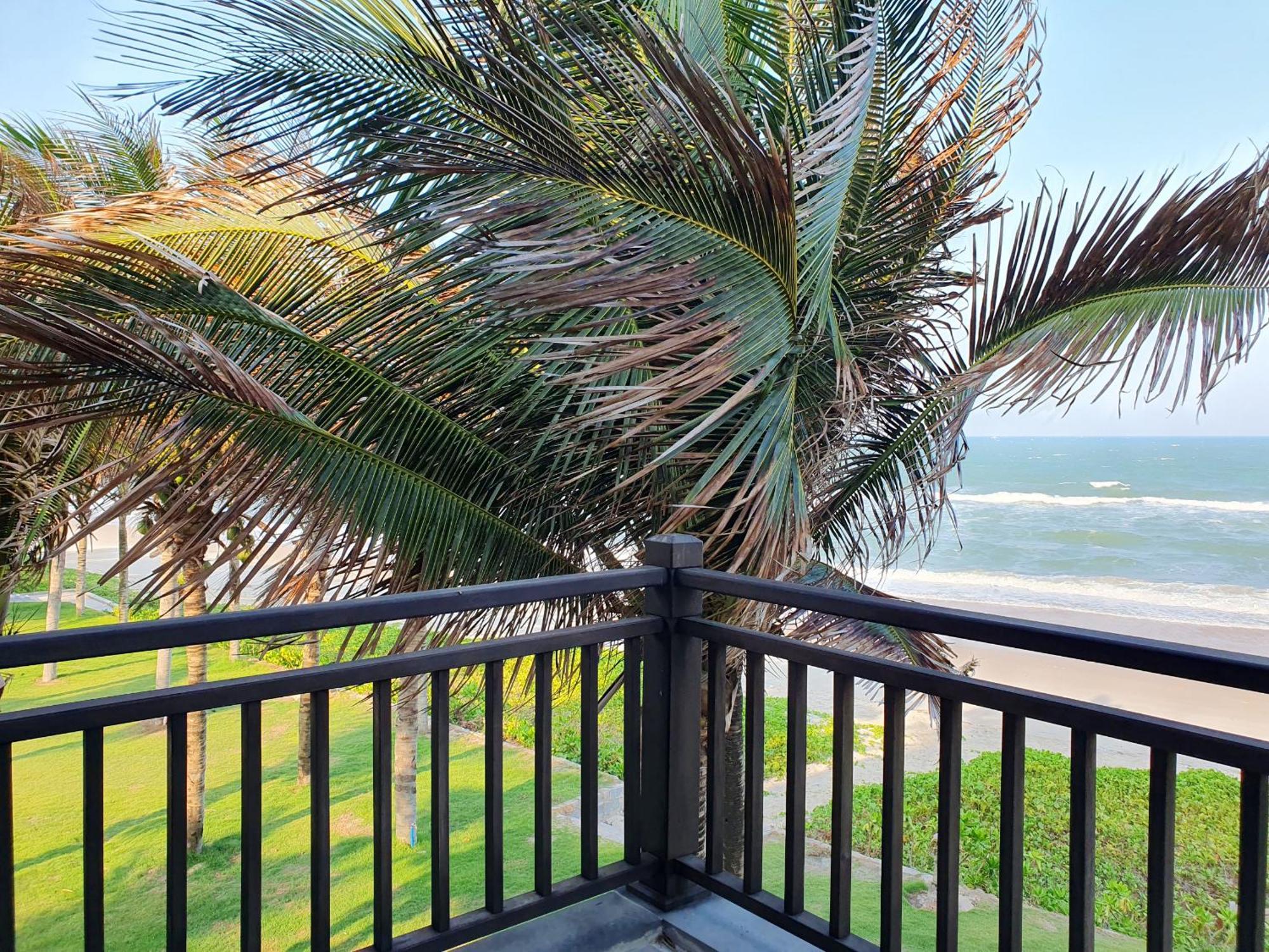 Starlight Villa Beach Resort & Spa Phan Thiet Exterior foto